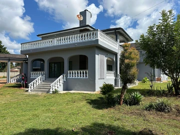 Luxurious house to rent 