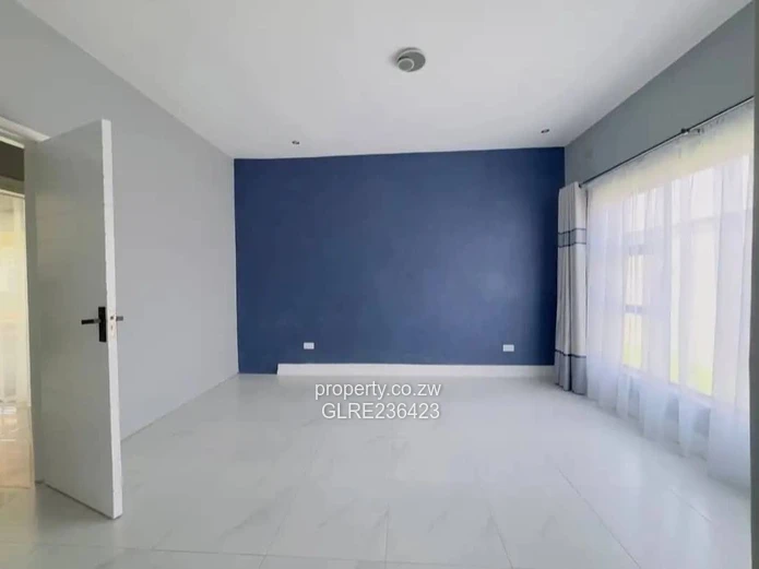 Pomona Morden House FORSALE 