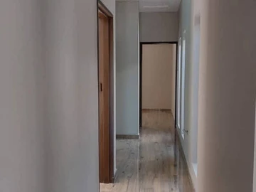 3 Bedroom Flat & Apartment
