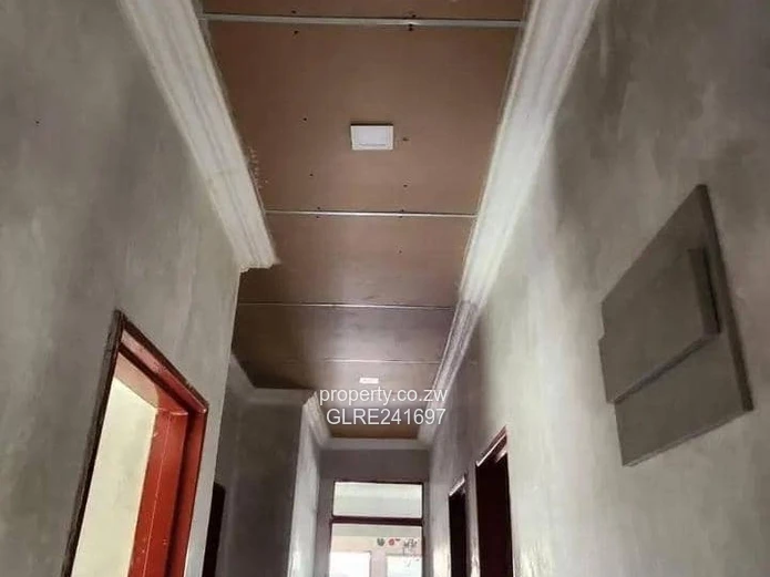 NYABIRA house for sale 