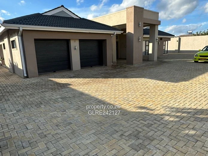Modern 3-Bed Borrowdale Home with Borehole & Open-Plan Living