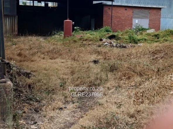 Warehouse for Sale in Houghton Park! 