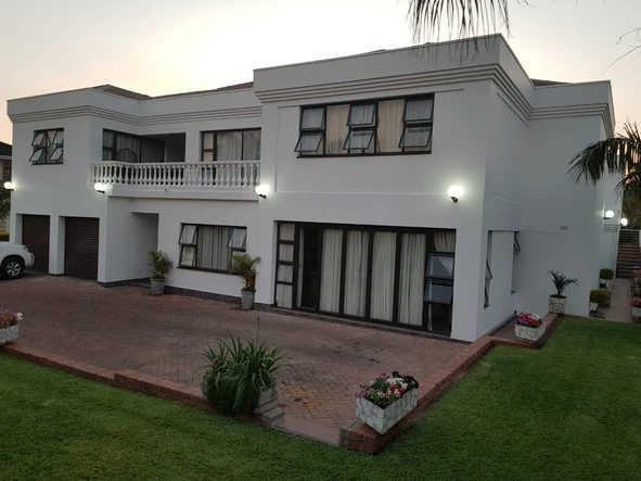 Borrowdale Brooke 6 Bedroomed House To Rent