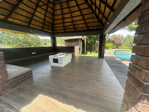6 Bedroom House