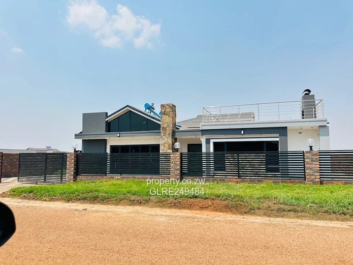 Modern 4-Bed Home in Nyeredzi Ridge - Solar & Borehole