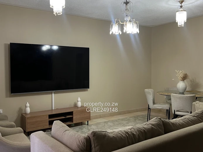 2-Bed Garden Flat in Greencroft, Harare West – Borehole