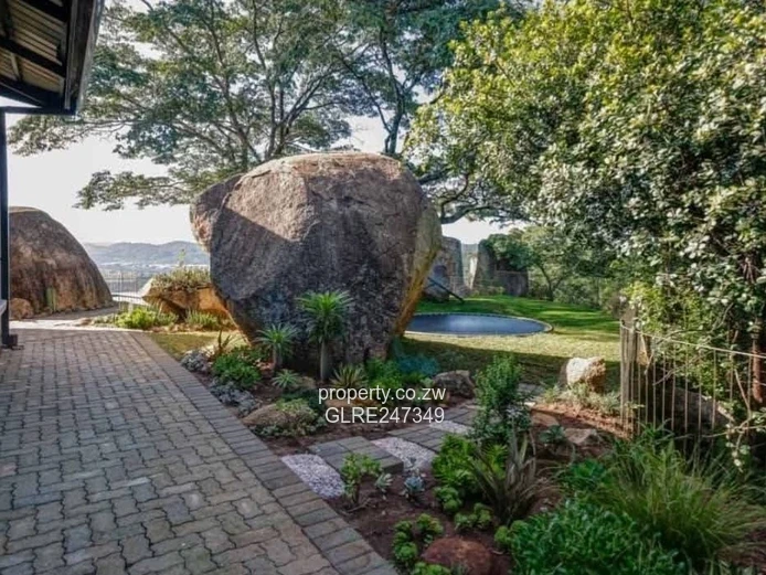 Greendale 4-Bed Home on 4 Acres — Pool, Borehole & Views
