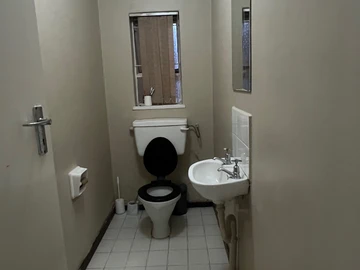 2 Bedroom Garden Flat