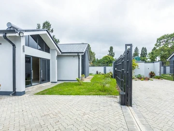 3 Bedroom Townhouse Complex