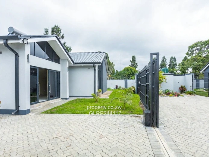 Gated Modern 3-Bed Townhouse Complex in Mabelreign — Borehole