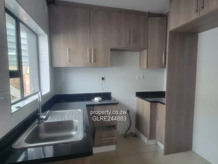 Freshly Renovated 3-Bed with Borehole in Madokero