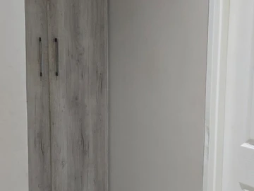 2 Bedroom Flat & Apartment