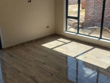 3 Bedroom Flat & Apartment