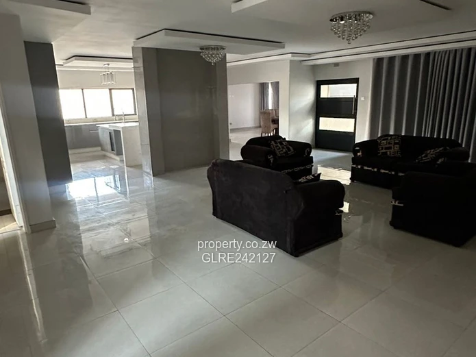 Modern 3-Bed Borrowdale Home with Borehole & Open-Plan Living