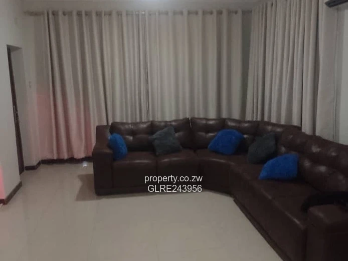 4-Bed Family Home in Victoria Falls with Borehole & Garden