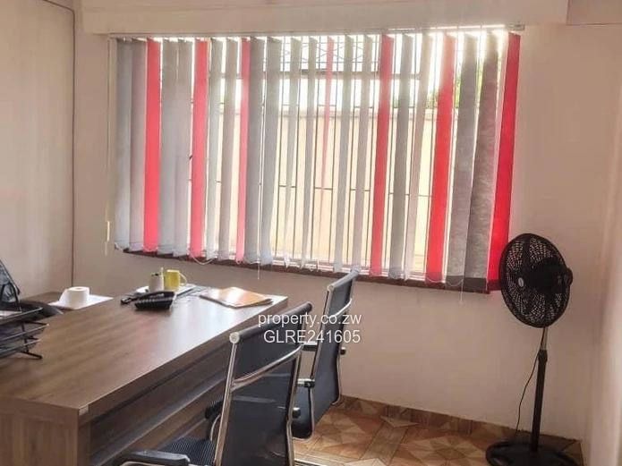 Spacious 5-Bed Home + Office, Borehole — Hillside, Harare South