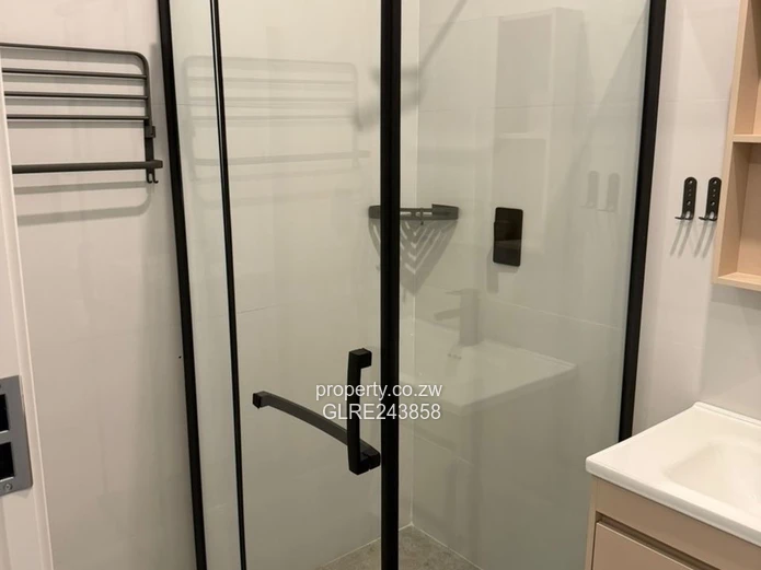 Modern 2-Bed Duplex Strathaven — Pool & Borehole